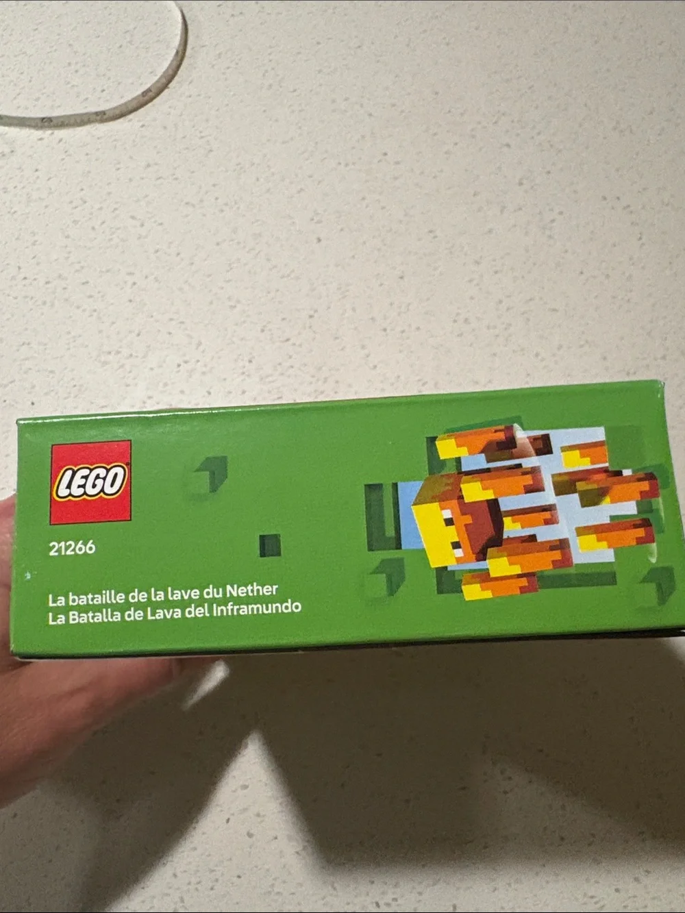Lego Minecraft Nether Lava Battle - Orange, Red, Black, Yellow